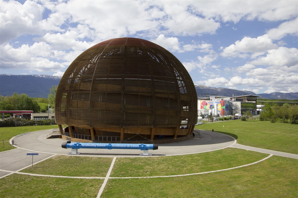 Blick auf den Globe of Innovation am CERN